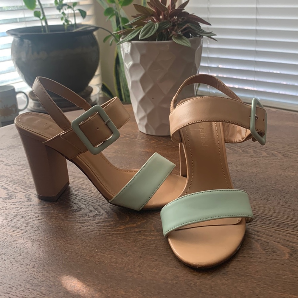 CityClassified Sandals S-5.5